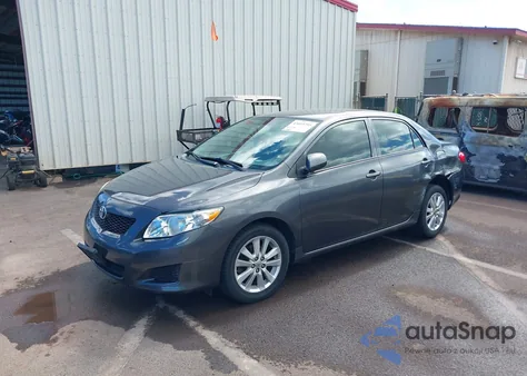 2010 Toyota Corolla Le z USA, uszkodzony, nr VIN 2T1BU4EE3AC510603